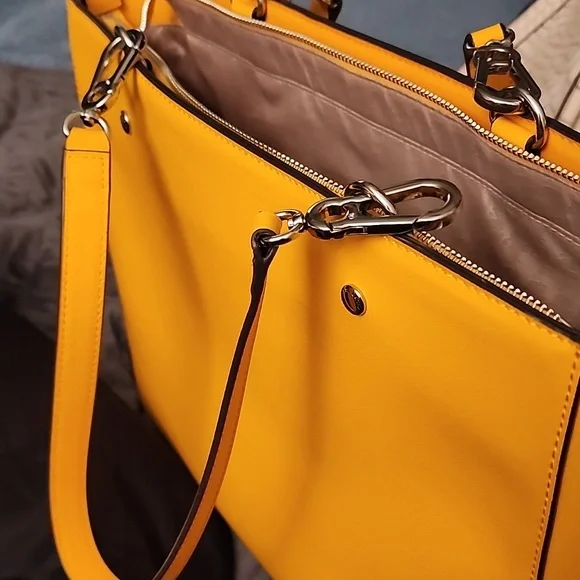 NWT- Karl Lagerfeld Paris- Women's Mango Handbag - Picture 14 of 15